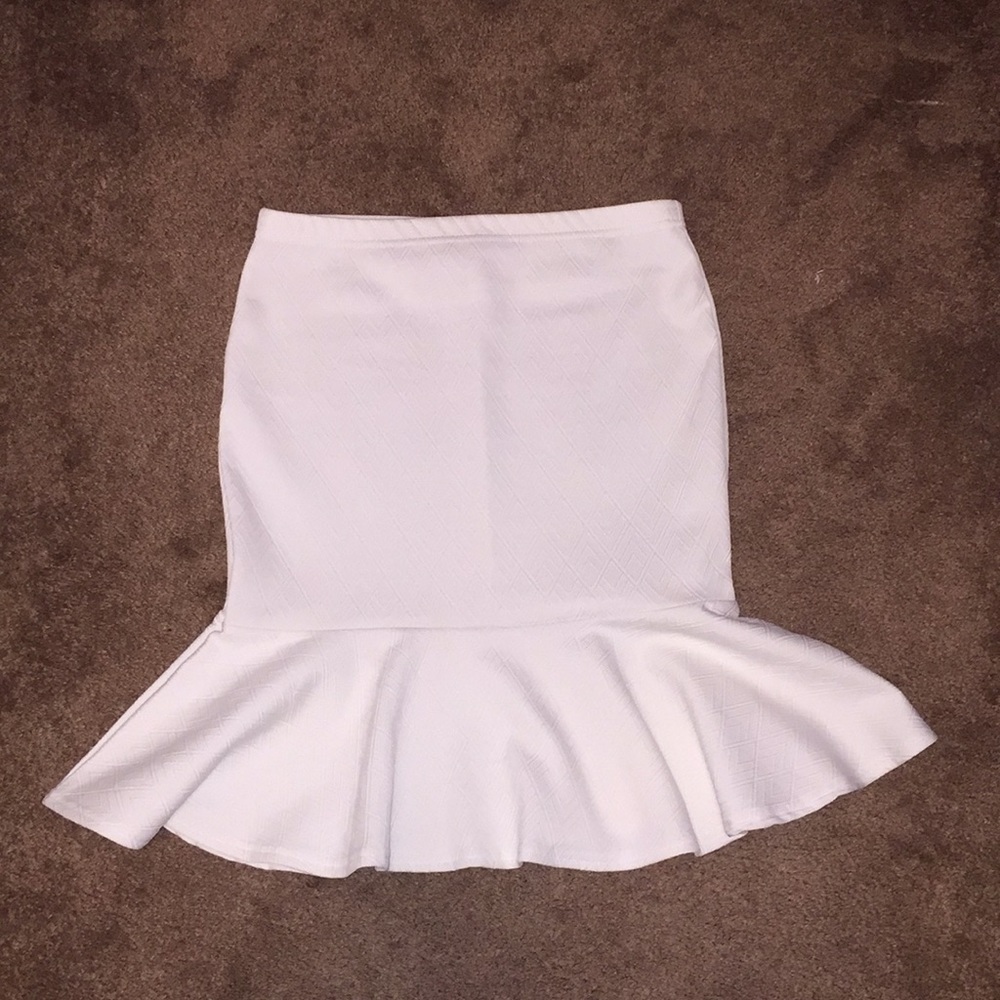 White peplum skirt